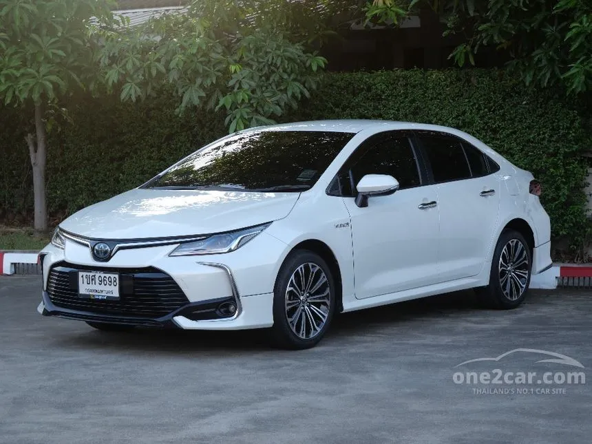 2021 Toyota Corolla Altis Hybrid High Sedan