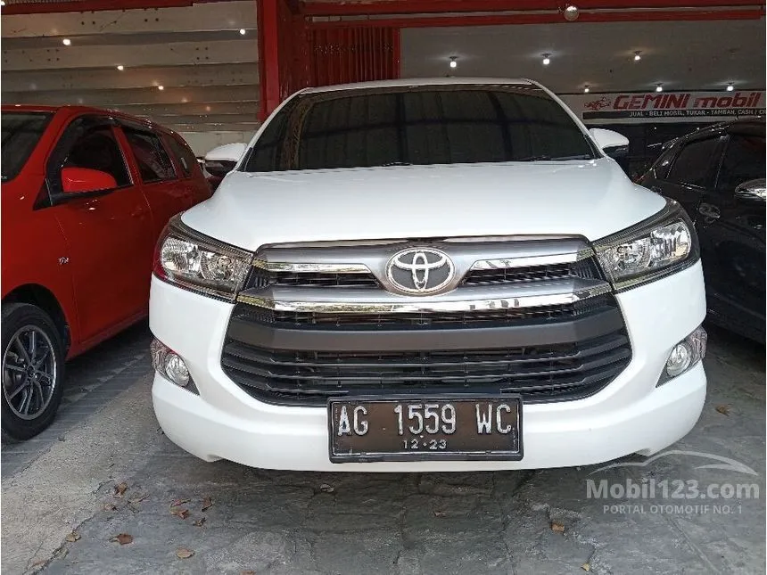 Jual Mobil Toyota Kijang Innova 2018 G 2.4 di Jawa Timur Manual MPV Putih Rp 310.000.000