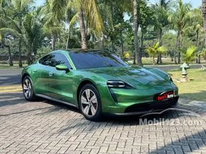 2023 Porsche Taycan 4S Performance Battery Sedan