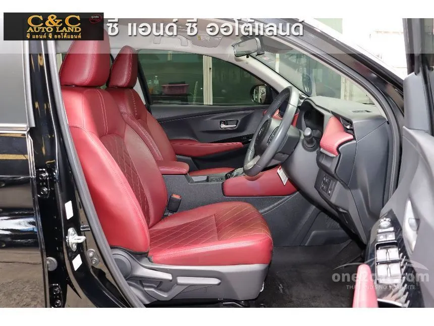 2024 Toyota Yaris Ativ Premium Luxury Sedan