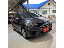 2015 Honda Jazz 1.5 (ปี 14-18) V i-VTEC Hatchback AT