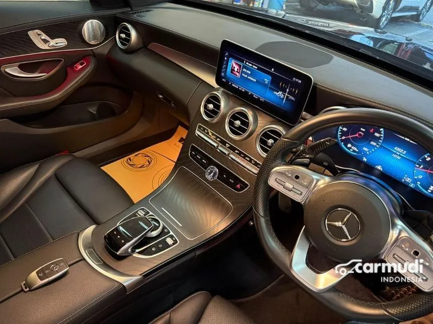 2020 Mercedes-Benz C300 AMG Line Sedan