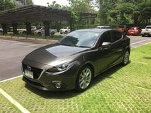 2015 Mazda 3 2.0 (ปี 14-17) S Sedan AT