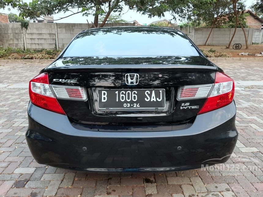 Jual Mobil Honda Civic 2014 FB 1.8 di Jawa Barat Automatic Sedan Hitam