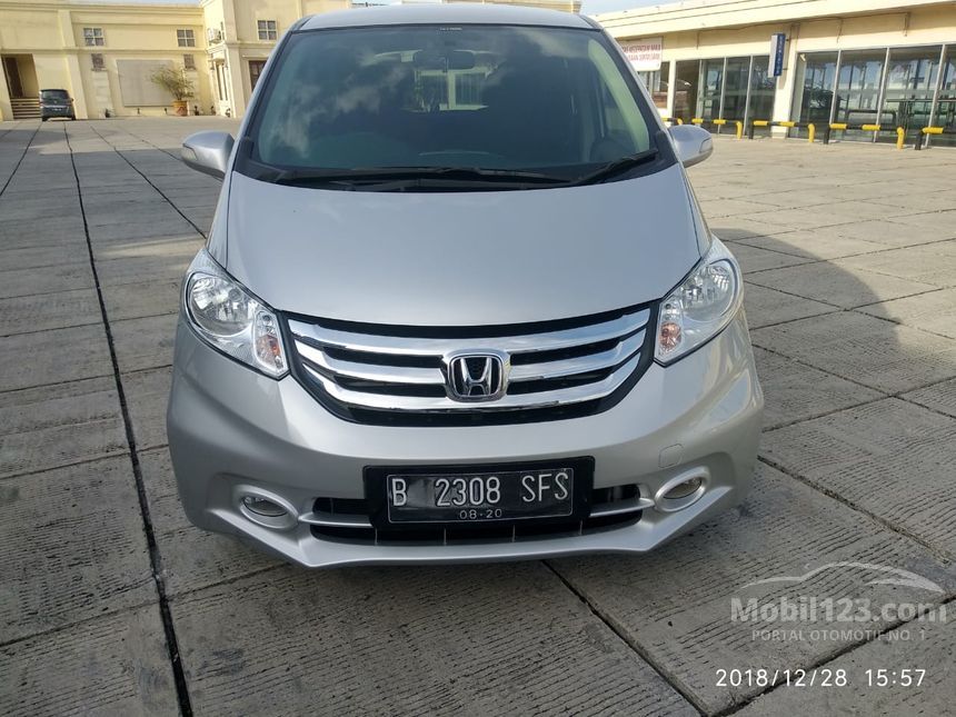 Jual Mobil  Honda  Freed  2021  E 1 5 di DKI Jakarta Automatic 