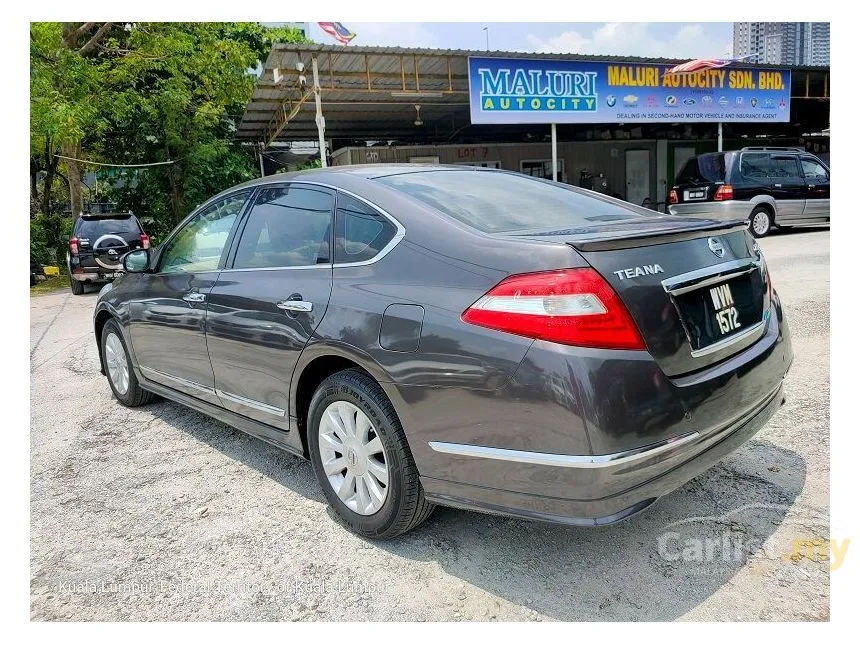 2011 Nissan Teana Premium Sedan