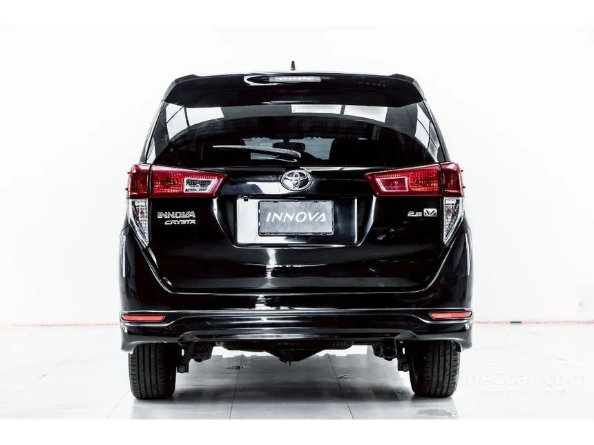 2017 Toyota INNOVA Crysta V Wagon