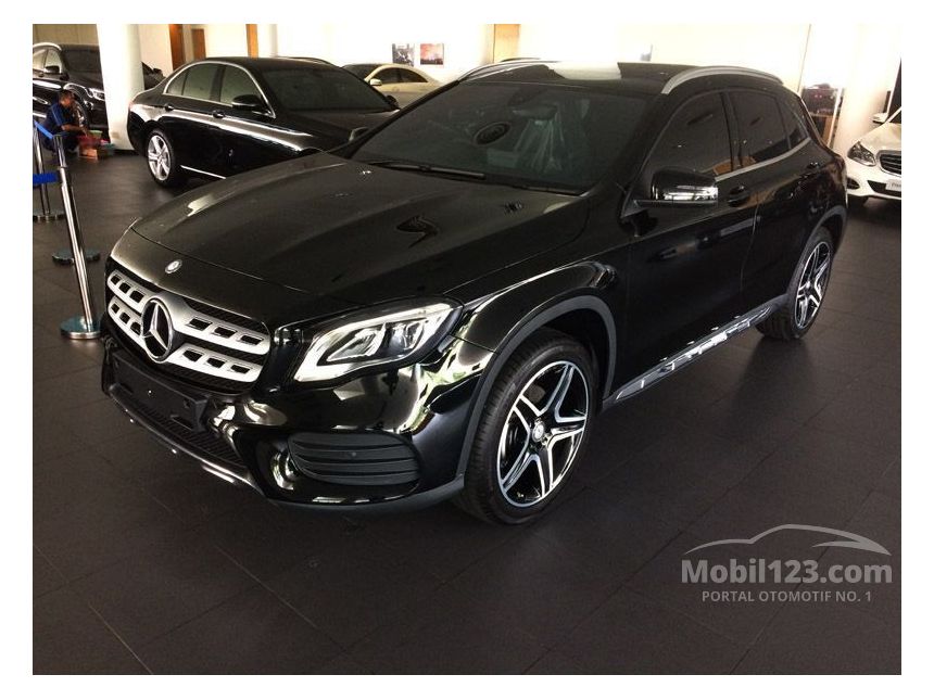 Promo New Mercedes Benz Gla 200 Amg Nik 2017 Kredit Dp Ringan