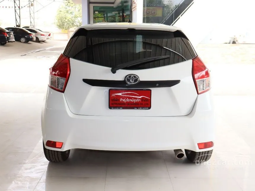 2015 Toyota Yaris E Hatchback