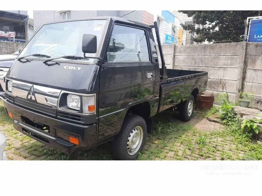 2022 Mitsubishi Colt L300 Standard Pick-up