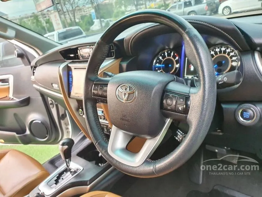 2016 Toyota Fortuner V SUV