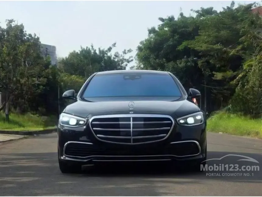 2023 Mercedes-Benz S450L Luxury 4MATIC Sedan