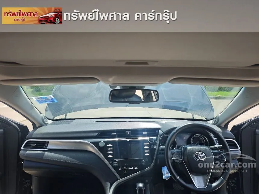 2020 Toyota CAMRY Hybrid Premium Sedan
