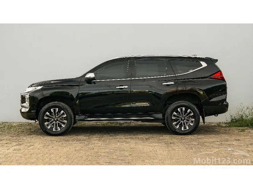 2020 Mitsubishi Pajero Sport Dakar 4X2 SUV