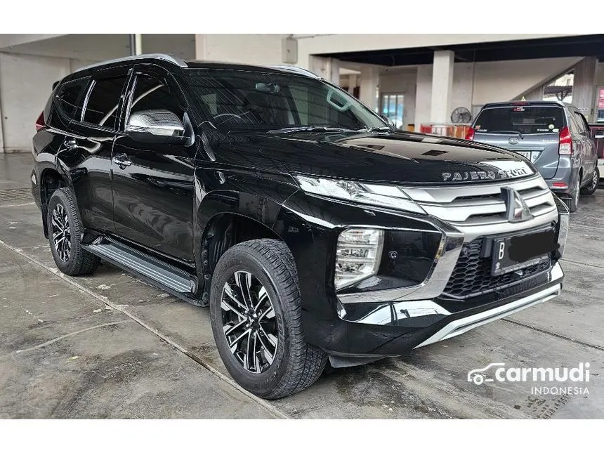 2022 Mitsubishi Pajero Sport Dakar 4x2 SUV