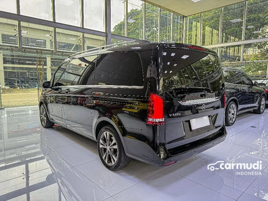 2016 Mercedes-Benz V220 D Van