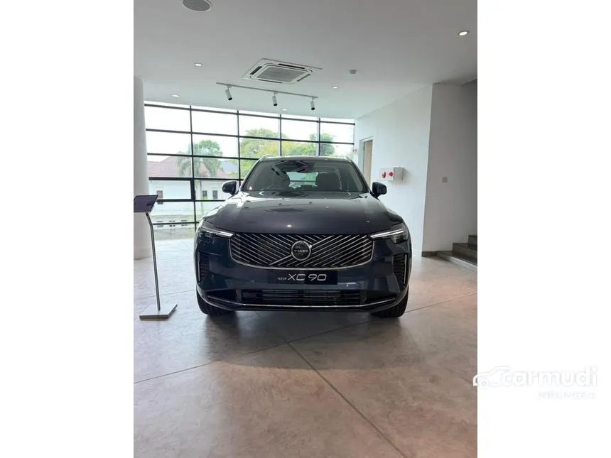 2025 Volvo XC90 Recharge T8 Ultimate PHEV SUV