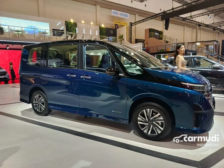 2024 Nissan Serena e-POWER MPV