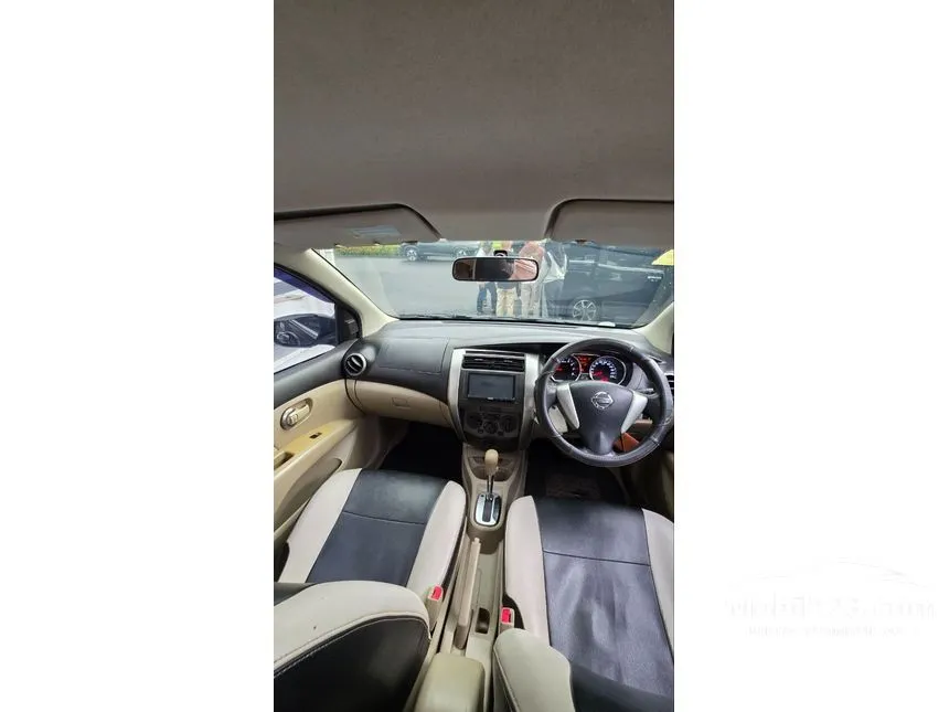 2016 Nissan Grand Livina XV MPV