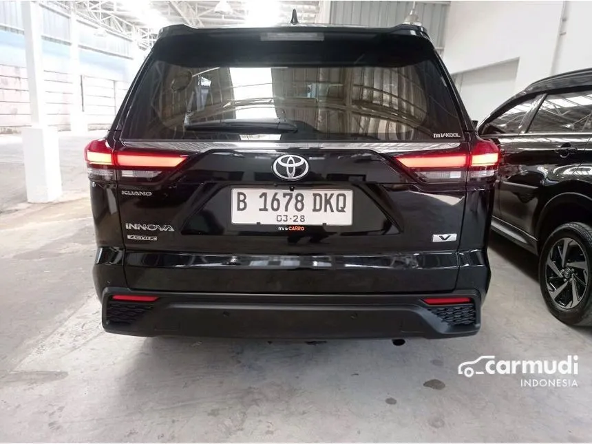 2023 Toyota Kijang Innova Zenix V Wagon