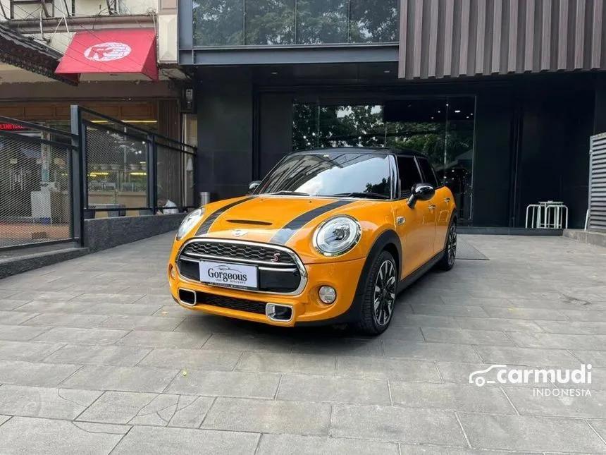 2016 MINI Cooper S Hatchback