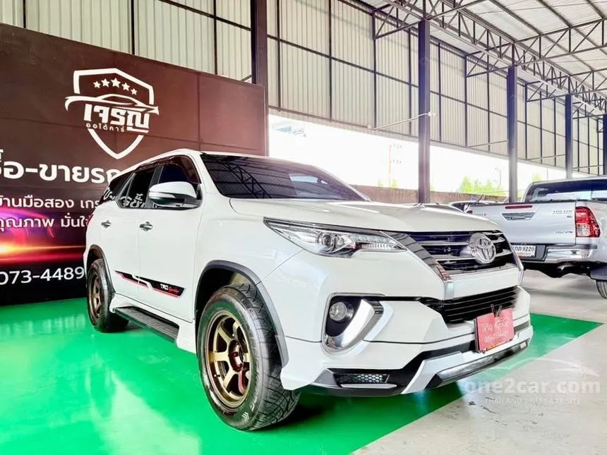 2016 Toyota FORTUNER V SUV