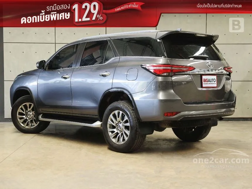 2022 Toyota FORTUNER V SUV