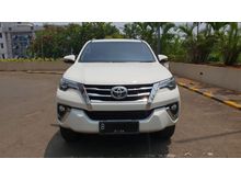 Toyota Fortuner 2.4 G Manual Diesel - Putih - 2017 Pemakaian 2018 - Km6rb Full Orisinil