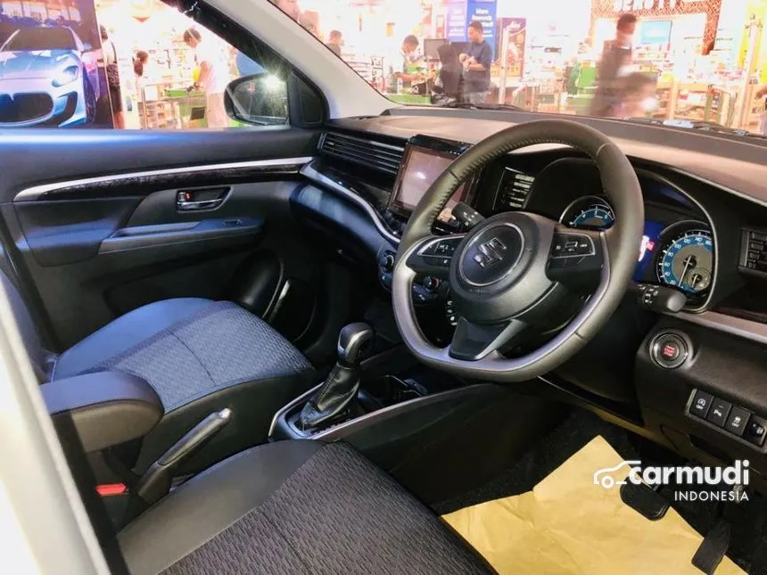 2025 Suzuki XL7 Alpha Hybrid (Two Tone) SUV