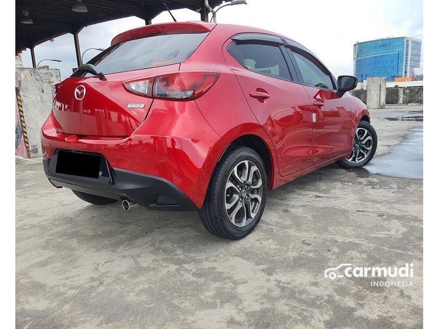 Jual Mobil Mazda 2 2016 GT 1.5 di DKI Jakarta Automatic Hatchback Merah