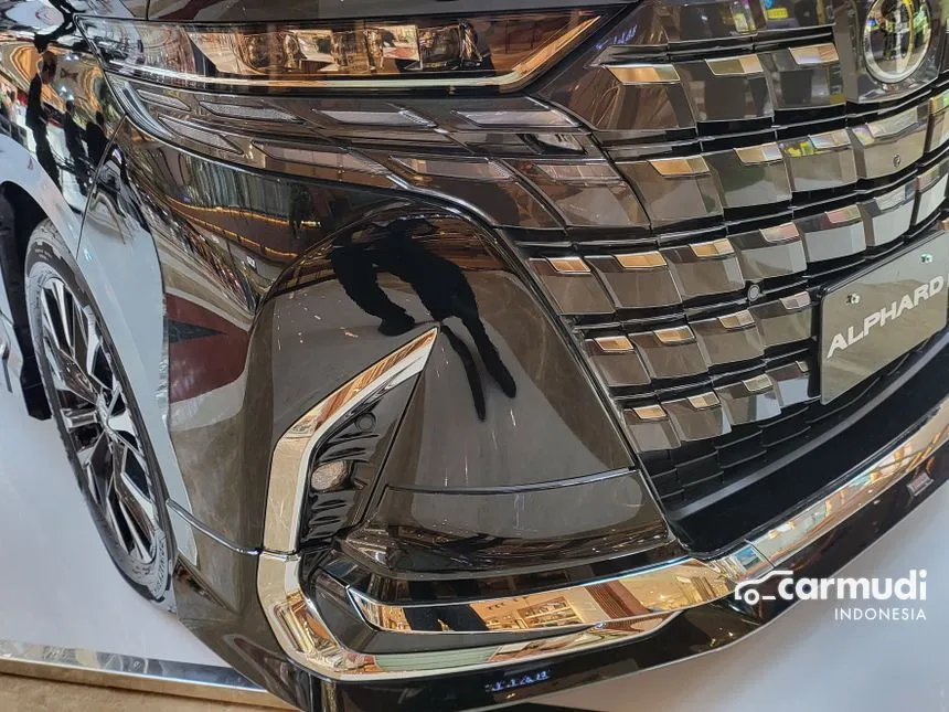 2025 Toyota Alphard HEV (Non Premium Color) MPV