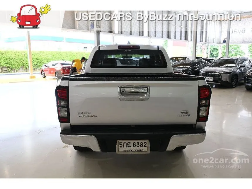 2016 Isuzu D-MAX Hi-Lander Z-Prestige Cab-4 Pickup