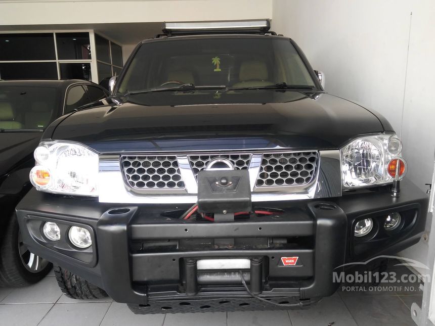 Jual Mobil Nissan Frontier 2002 Navara 3.0 di Banten 