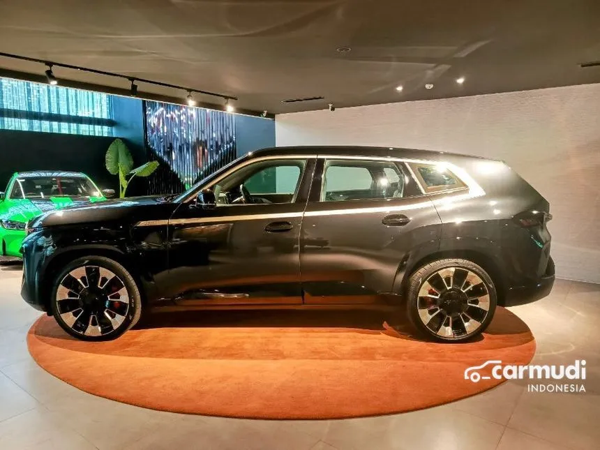 2023 BMW XM Wagon