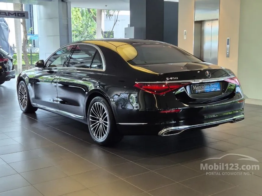 2025 Mercedes-Benz S450L Luxury 4MATIC Sedan