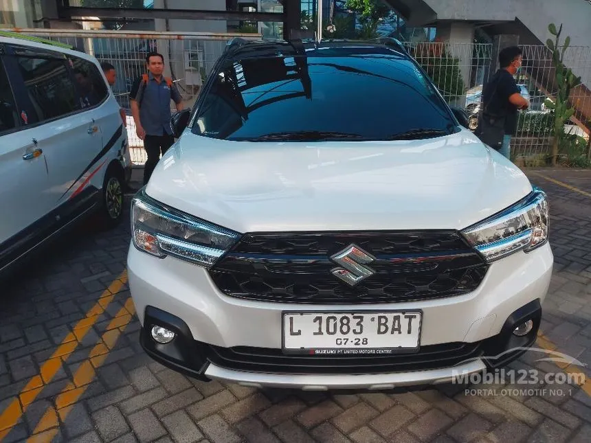 Jual Mobil Suzuki XL7 2023 Hybrid ALPHA 1.5 di Jawa Timur Manual Wagon Putih Rp 215.000.000