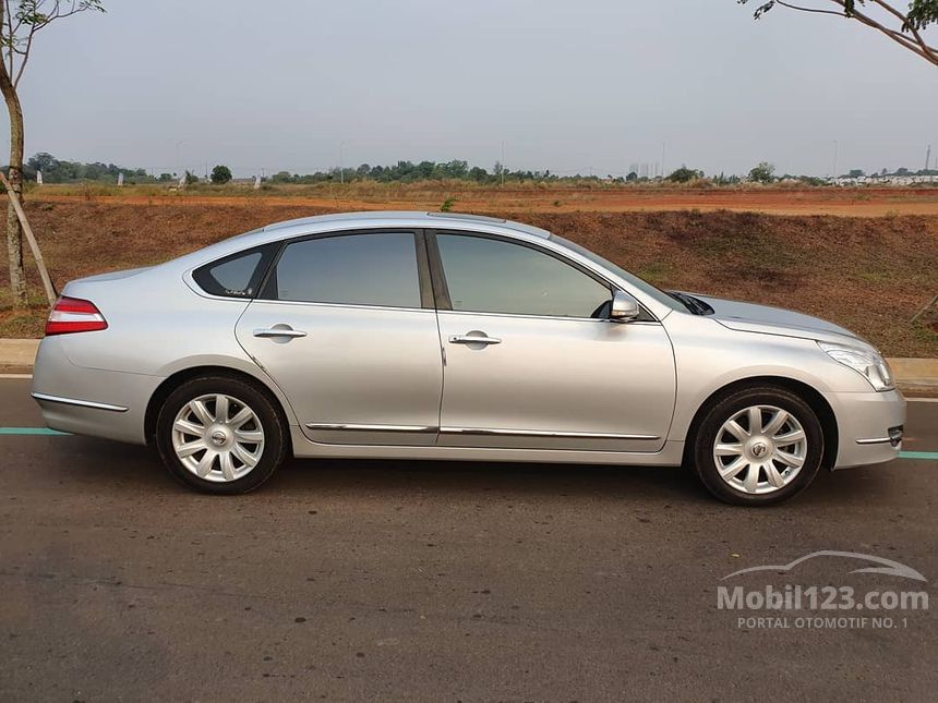 Nissan teana 2010 года