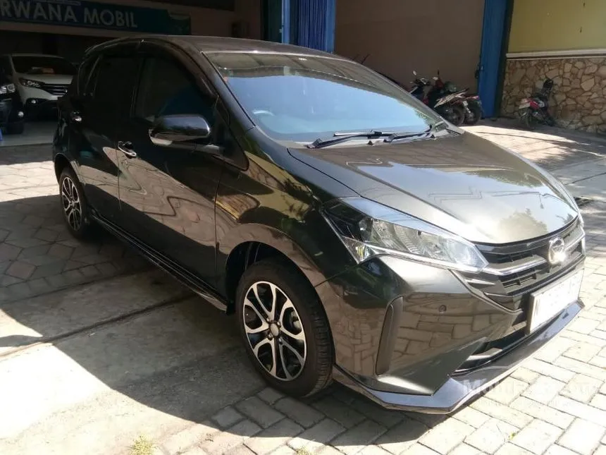 Jual Mobil Daihatsu Sirion 2022 R 1.3 di Jawa Timur Automatic Hatchback Abu
