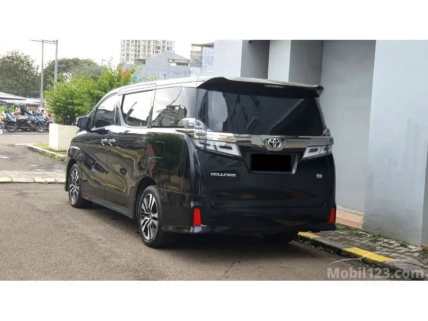 2022 Toyota Vellfire G (Non Premium Color) MPV
