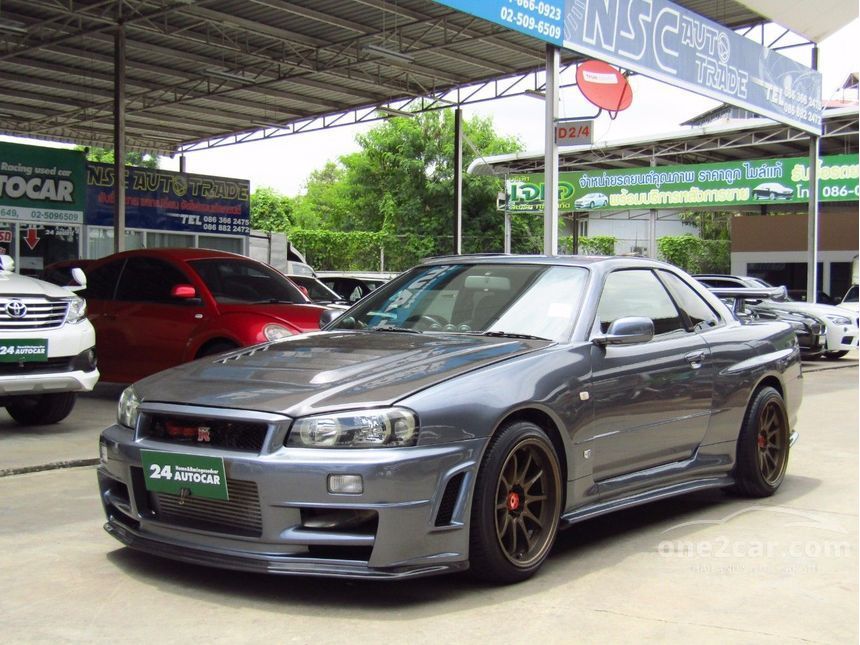 2011 nissan skyline