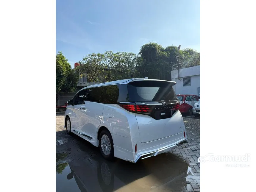 2026 Toyota Alphard XE HEV (Premium Color) MPV