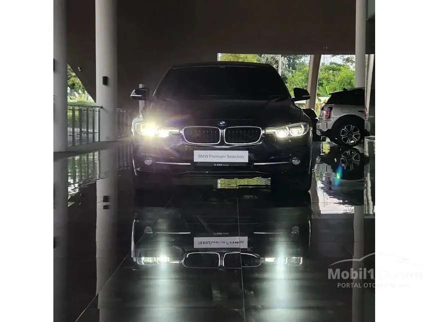 Jual Mobil BMW 320i 2017 Sport 2.0 di DKI Jakarta Automatic Sedan Hitam Rp 499.000.000