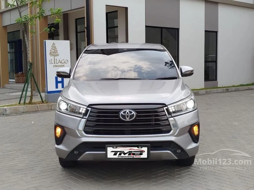 2021 Toyota Kijang Innova V MPV