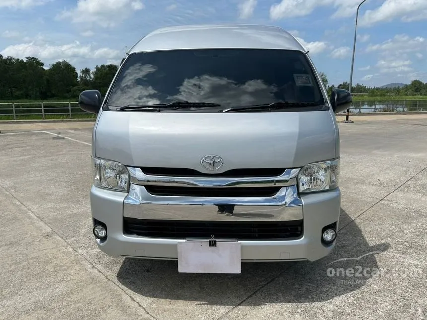 2017 Toyota HIACE D4D Van