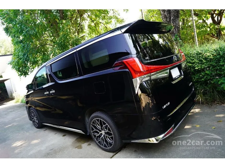 2016 Toyota ALPHARD Executive Lounge Van