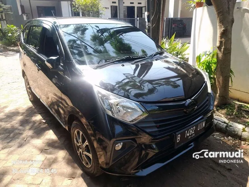 2016 Daihatsu Sigra R Deluxe MPV