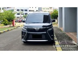 2020 Toyota Voxy 2.0 MPV