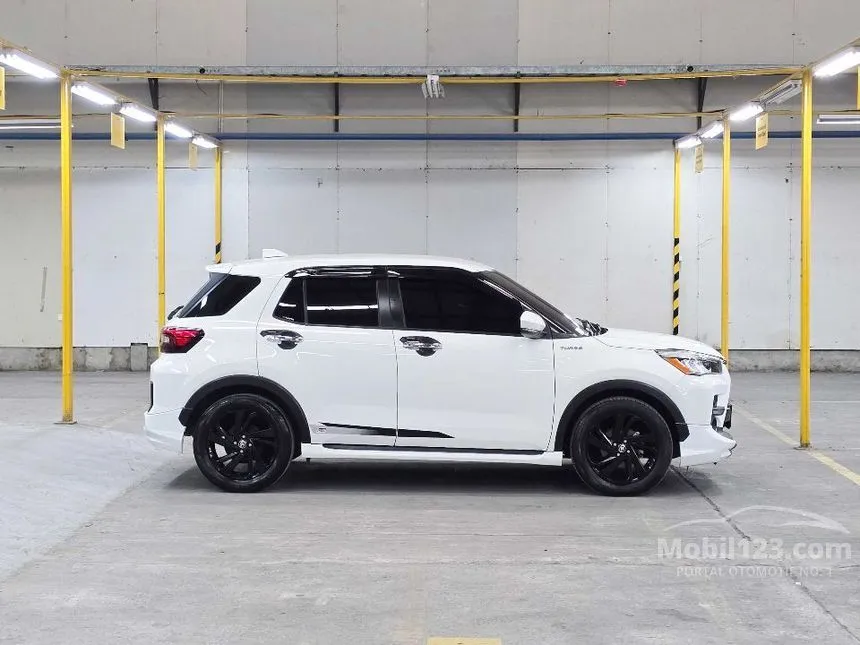 2022 Toyota Raize GR Sport TSS (1 Tone) SUV