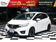 2016 Honda JAZZ 1.5 (ปี 14-22) S Hatchback