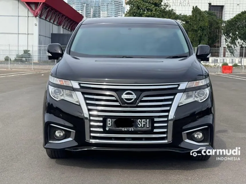 2014 Nissan Elgrand Highway Star MPV